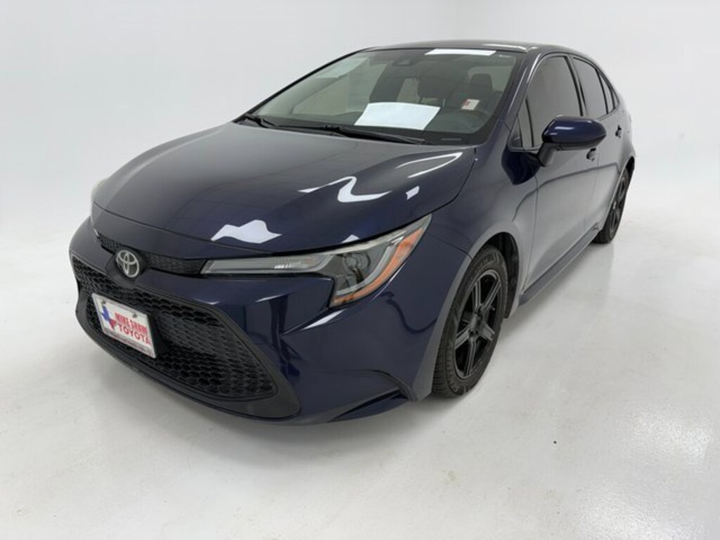 Used 2021 Toyota Corolla LE Sedan