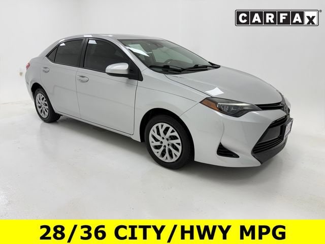 2018 Toyota Corolla LE AT's photo