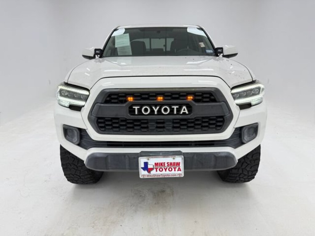 Used 2017 Toyota Tacoma Truck Double Cab