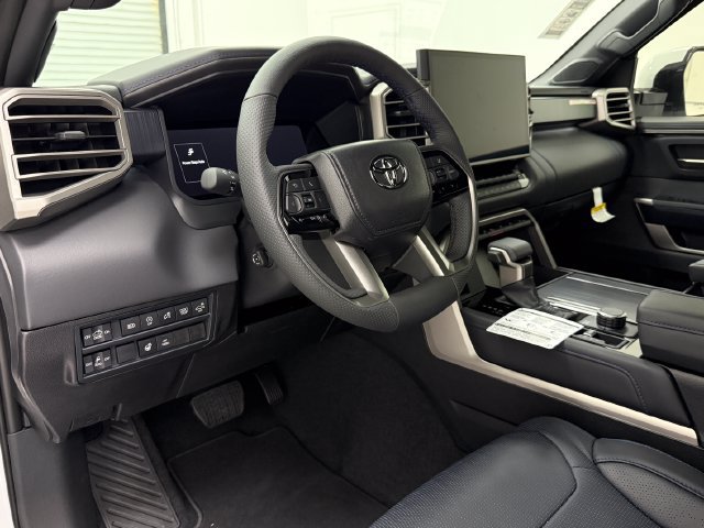 2026 Toyota Tundra Platinum - Photo 9