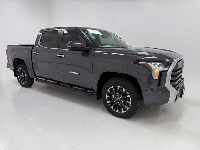 2026 Toyota Tundra Limited's photo