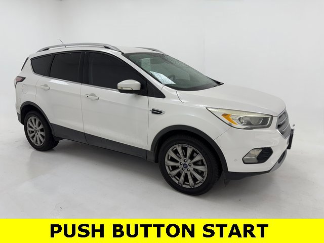 2017 Ford Escape Titanium's photo