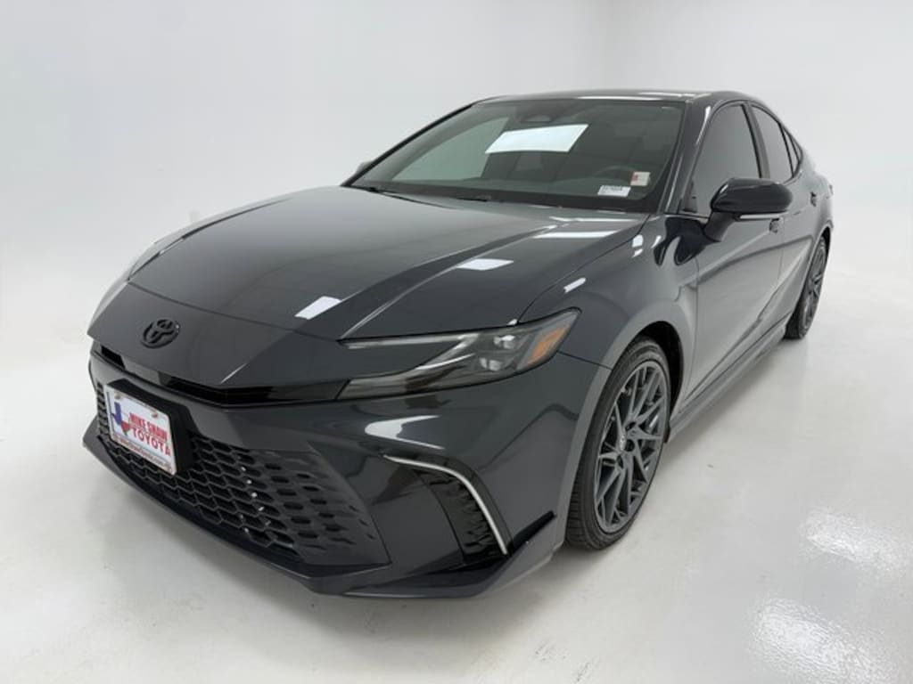 Used 2025 Toyota Camry XSE Sedan