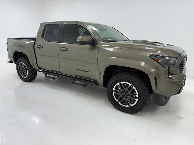 2025 Toyota Tacoma TRD Sport's photo