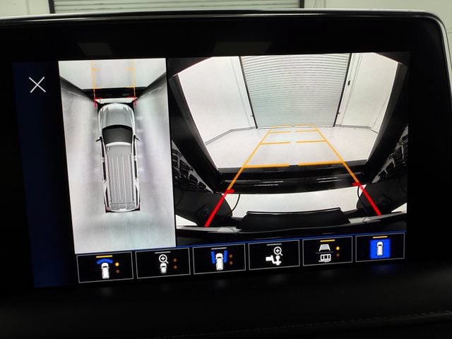 2023 Chevrolet Suburban Z71 - Photo 26