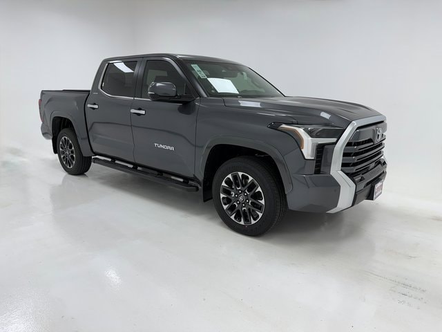 2026 Toyota Tundra Limited's photo