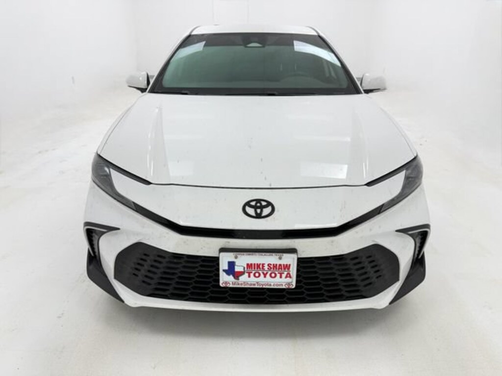 Used 2026 Toyota Camry SE Sedan