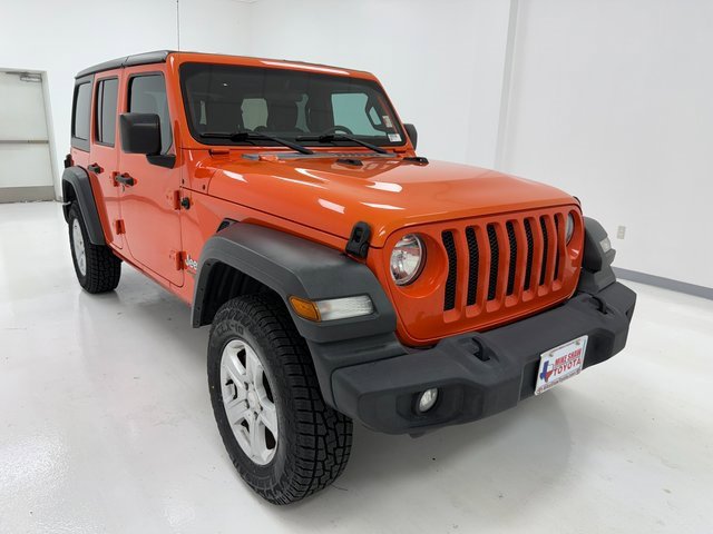 2018 Jeep Wrangler Unlimited Sport S photo 2