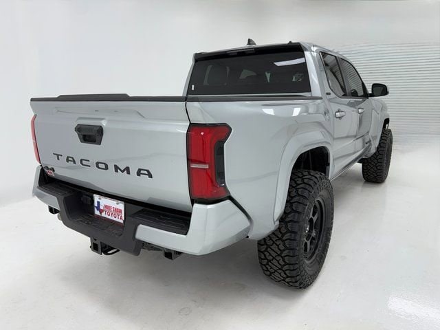 2026 Toyota Tacoma SR5 - Photo 40