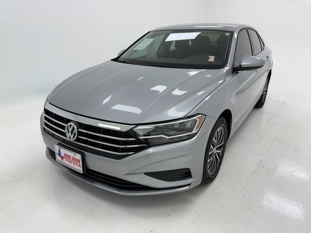 2021 Volkswagen Jetta R-Line photo 4