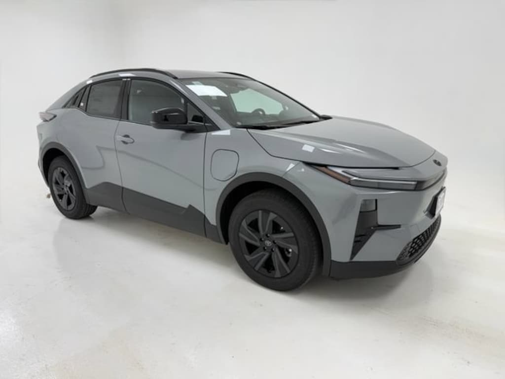 New 2026 Toyota C-HR SE SUV