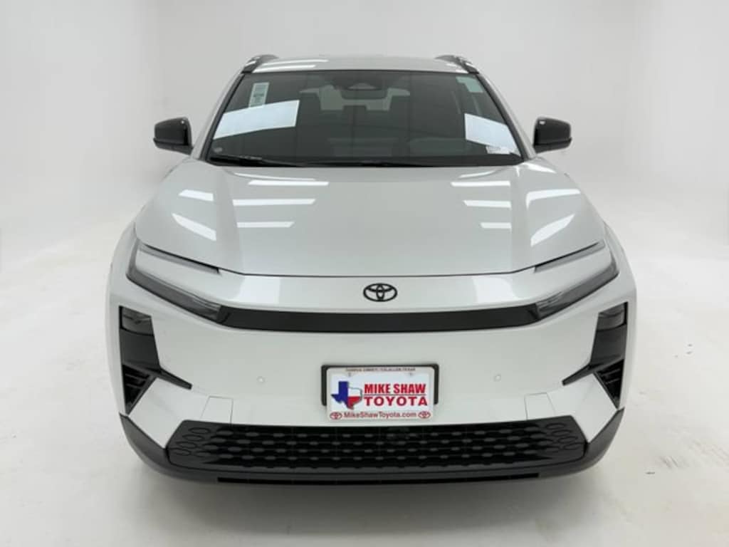 New 2026 Toyota C-HR SE SUV