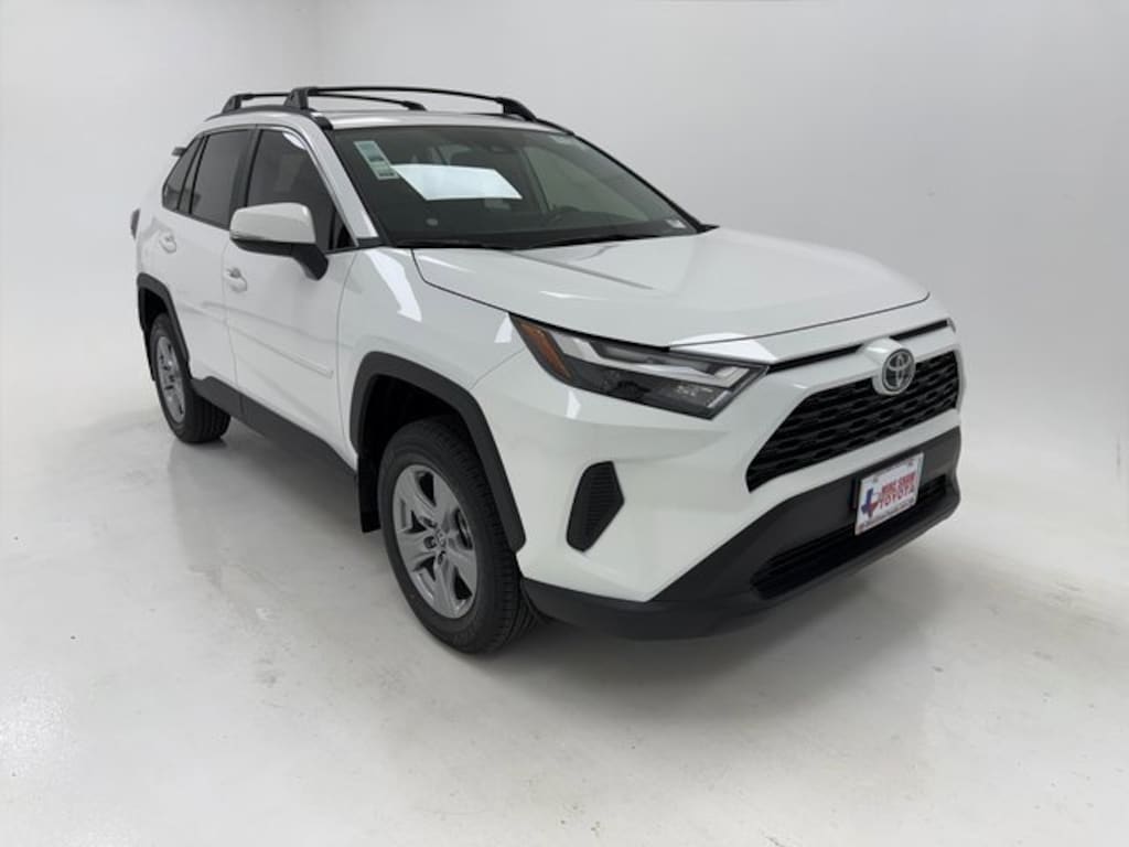 New 2025 Toyota RAV4 XLE SUV