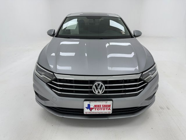 2021 Volkswagen Jetta R-Line photo 3