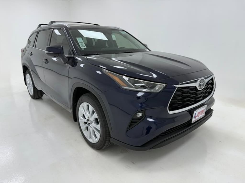 New 2026 Toyota Highlander Limited SUV