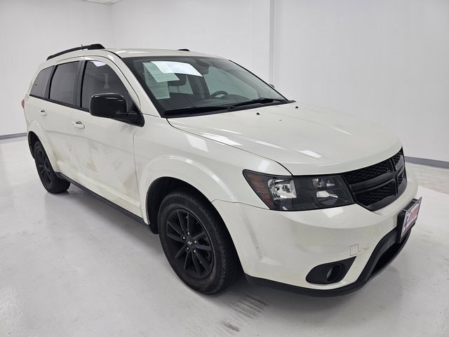 Used 2019 Dodge Journey SE with VIN 3C4PDCBB3KT871242 for sale in Robstown, TX