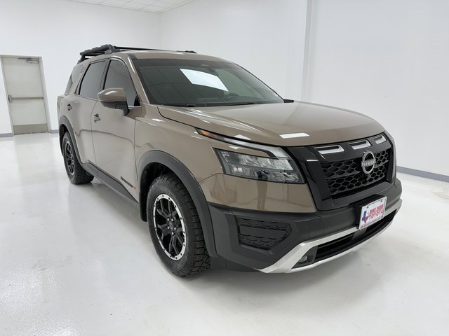 2024 Nissan Pathfinder Rock Creek photo 2