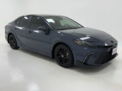 2026 Toyota Camry SE Sedan