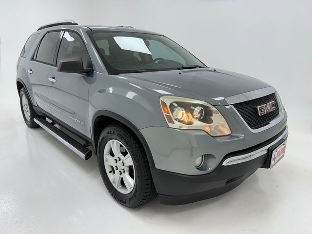 2008 Gmc Acadia SLE photo 2