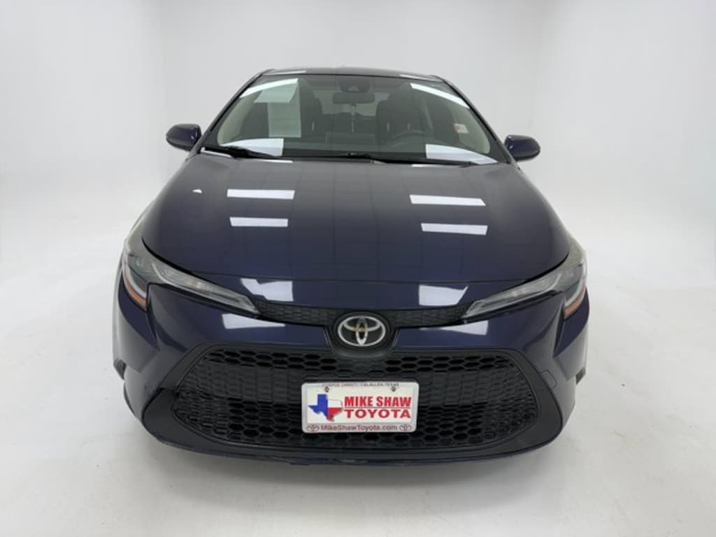 Used 2021 Toyota Corolla LE Sedan