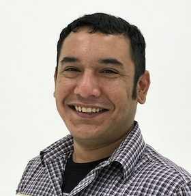 Staff member Jason Rivas from ID_2ba8e03e5b08