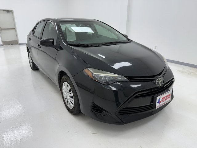 2018 Toyota Corolla L photo 2