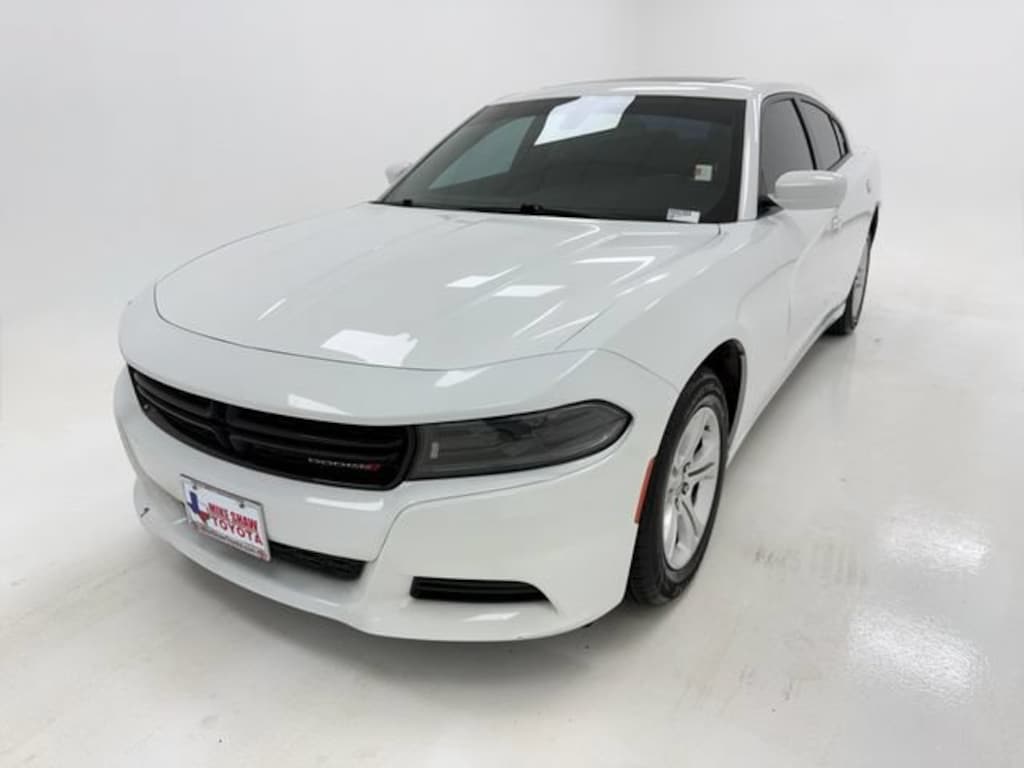 Used 2022 Dodge Charger SXT Sedan