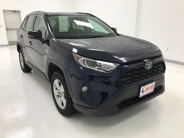 Used 2019 Toyota RAV4 XLE with VIN 2T3RWRFV7KW037834 for sale in Corpus Christi, TX