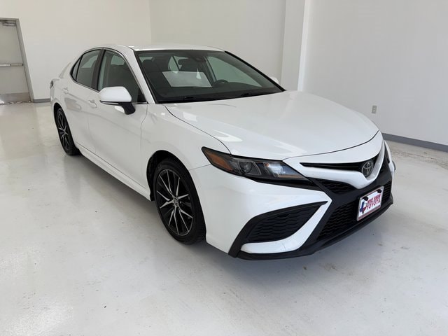 Used 2023 Toyota Camry SE with VIN 4T1G11AK8PU090658 for sale in Corpus Christi, TX