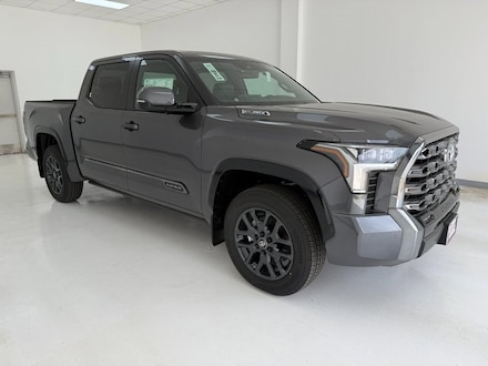 2025 Toyota Tundra i-FORCE MAX Platinum i-FORCE MAX Truck CrewMax