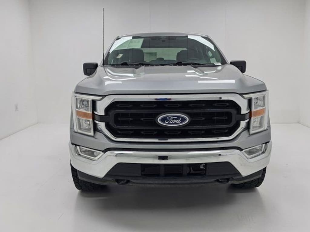 Used 2022 Ford F-150 XLT Truck SuperCrew Cab