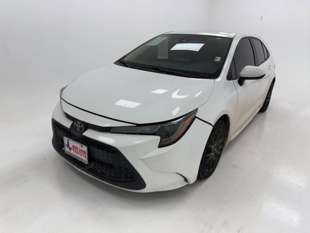 Used 2021 Toyota Corolla LE Sedan