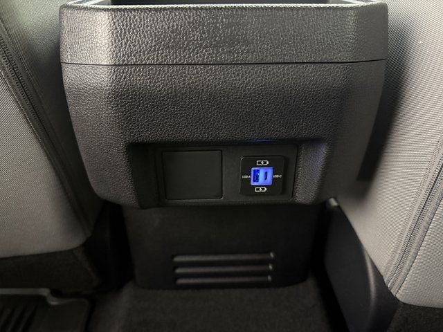 2026 Toyota Tacoma SR5 - Photo 33