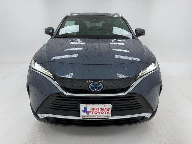 2022 Toyota Venza XLE photo 3