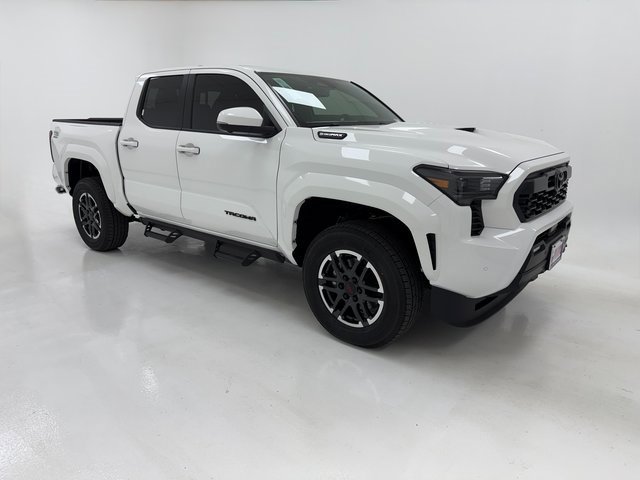 2025 Toyota Tacoma TRD Sport's photo