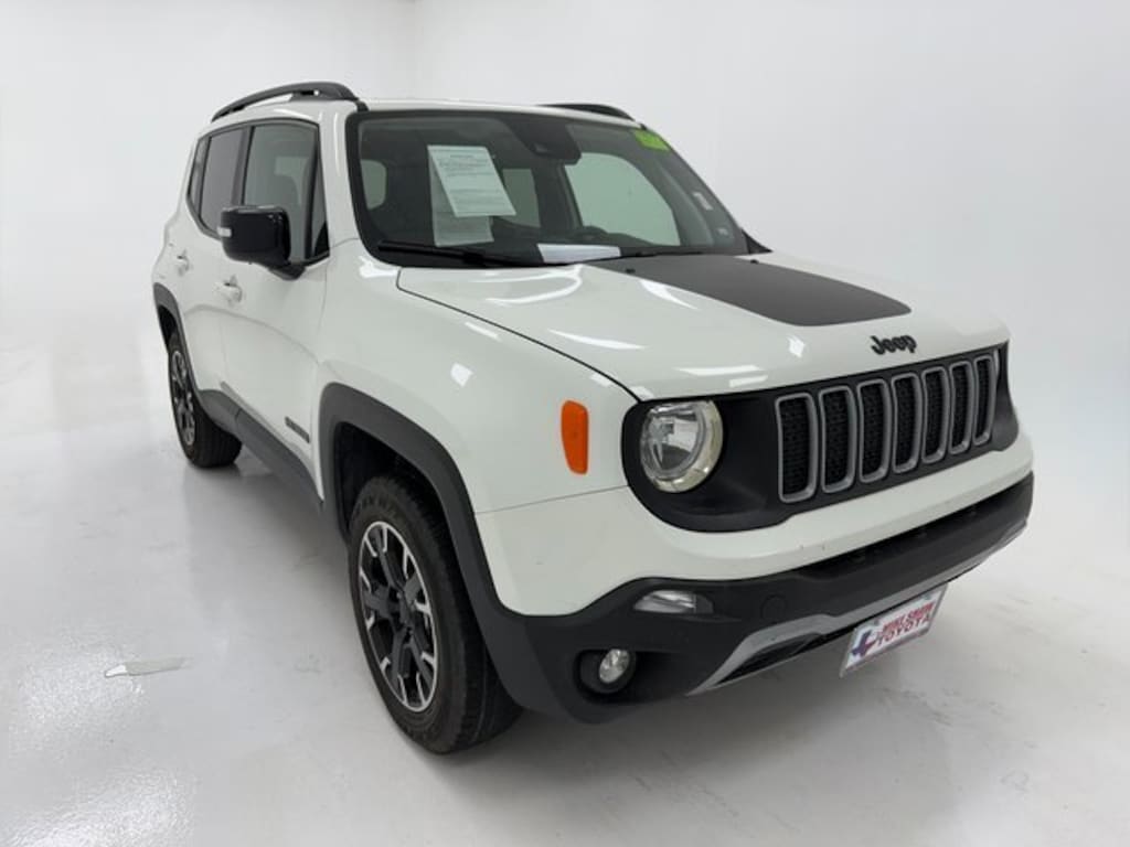 Used 2023 Jeep Renegade Latitude SUV