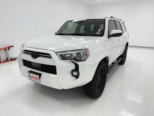 2021 Toyota 4Runner SR5 photo 4