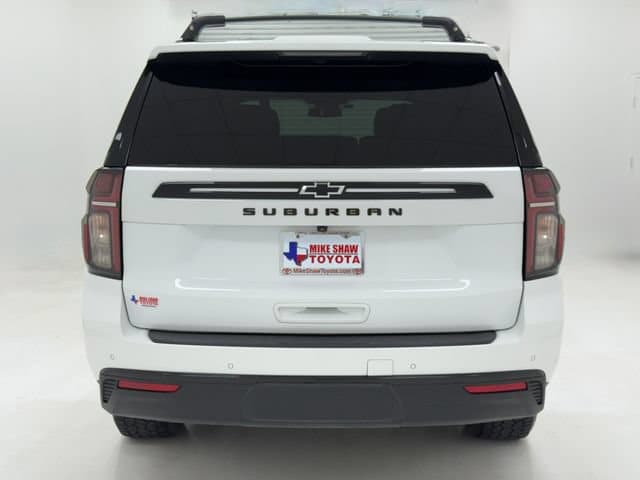 2023 Chevrolet Suburban Z71 - Photo 40