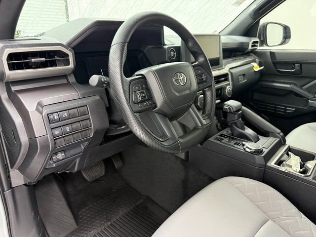 2026 Toyota Tacoma SR5 - Photo 8