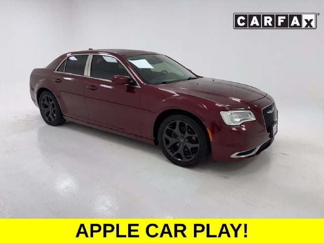 2019 Chrysler 300