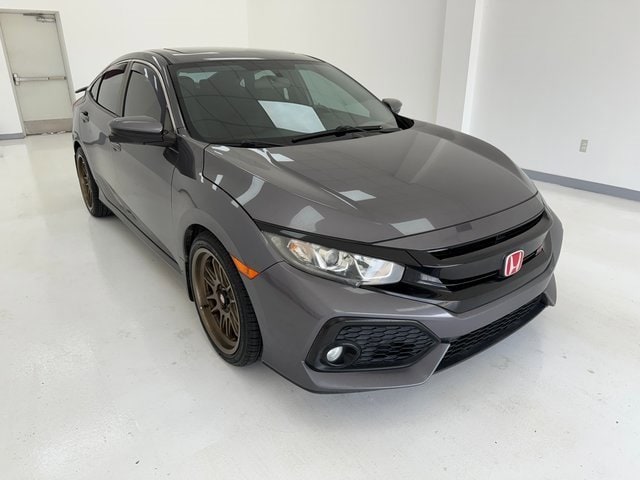 Used 2017 Honda Civic Si with VIN 2HGFC1E55HH703162 for sale in Corpus Christi, TX