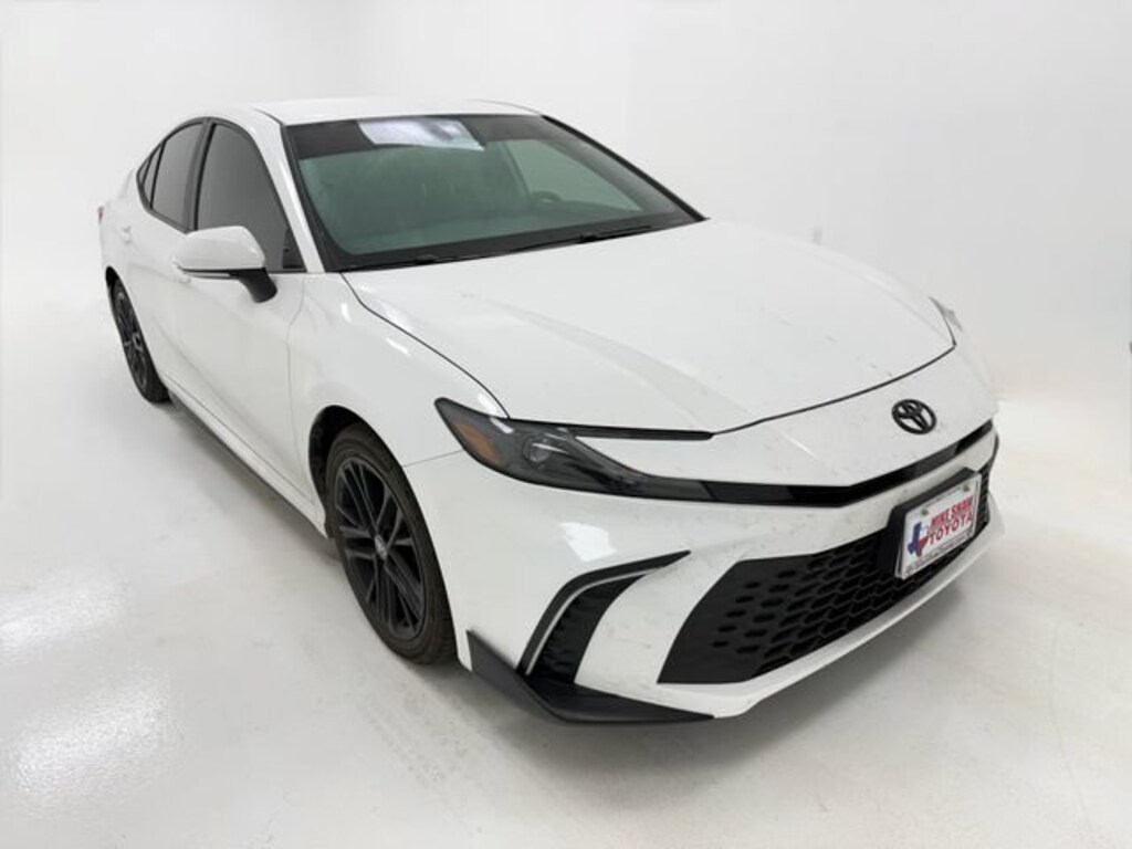 Used 2026 Toyota Camry SE Sedan