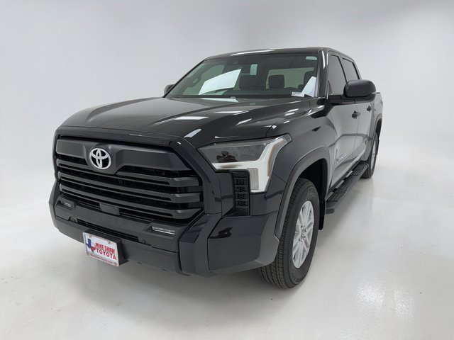 2026 Toyota Tundra SR5 CrewMax photo 4