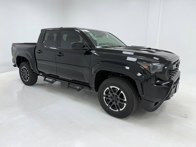 2026 Toyota Tacoma TRD Sport's photo