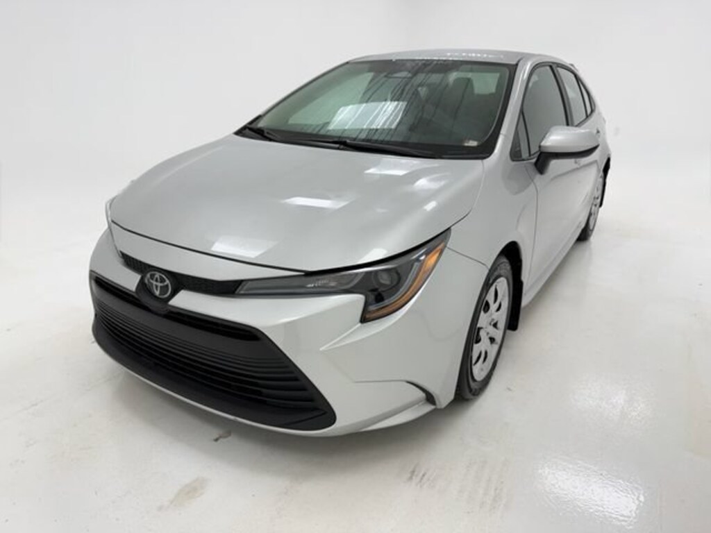 Used 2025 Toyota Corolla LE Sedan