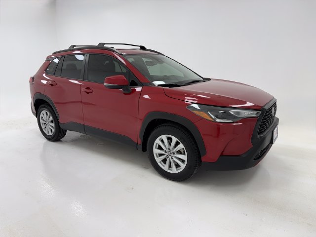 2022 Toyota Corolla Cross LE SUV
