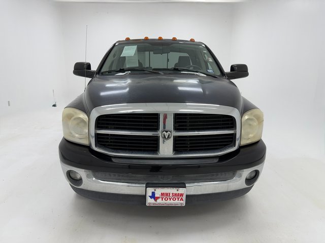 2007 Dodge Ram SLT photo 3