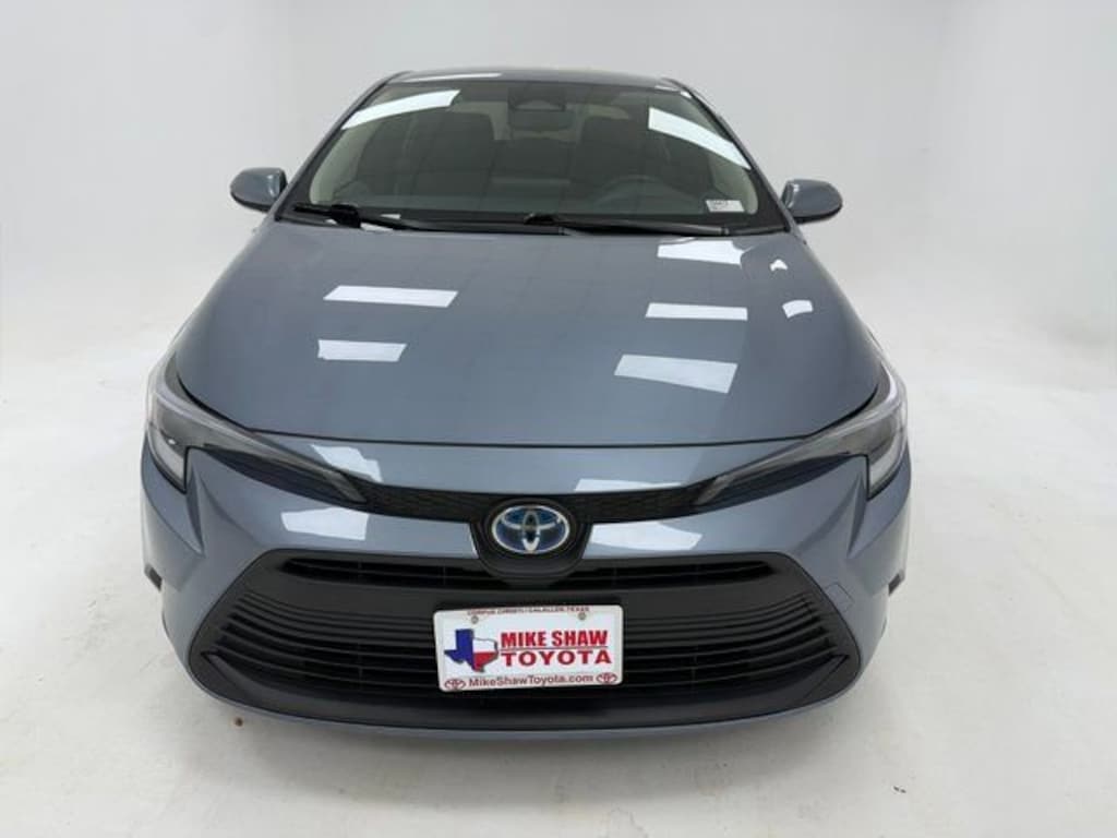 Used 2025 Toyota Corolla Hybrid LE Sedan