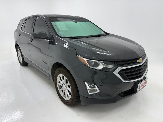 2020 Chevrolet Equinox LT photo 2