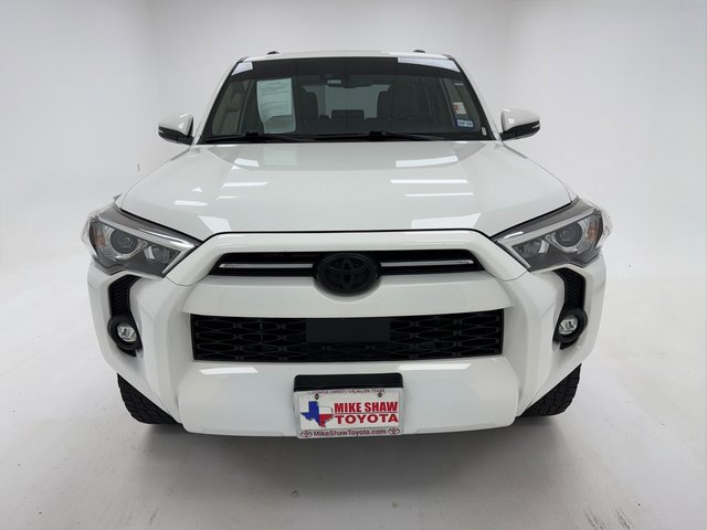 2023 Toyota 4Runner SR5 Premium photo 3